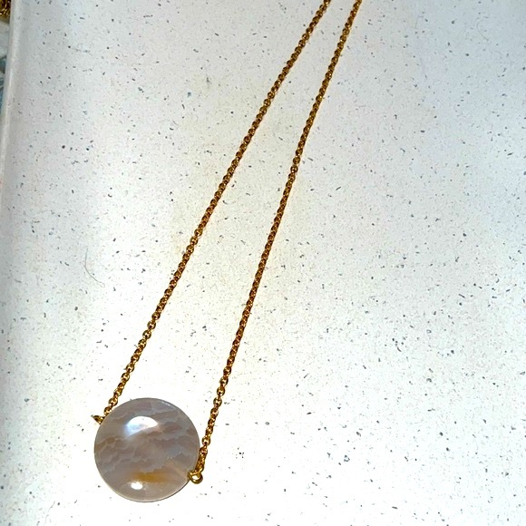 Quartz Pendant Necklace. - Picture 4 of 6